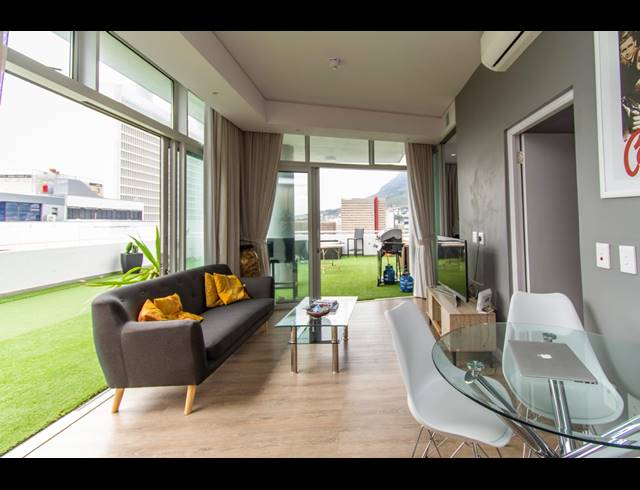 1 BEDROOM APARTMENT TO LET IN CAPE TOWN CITY CENTRE